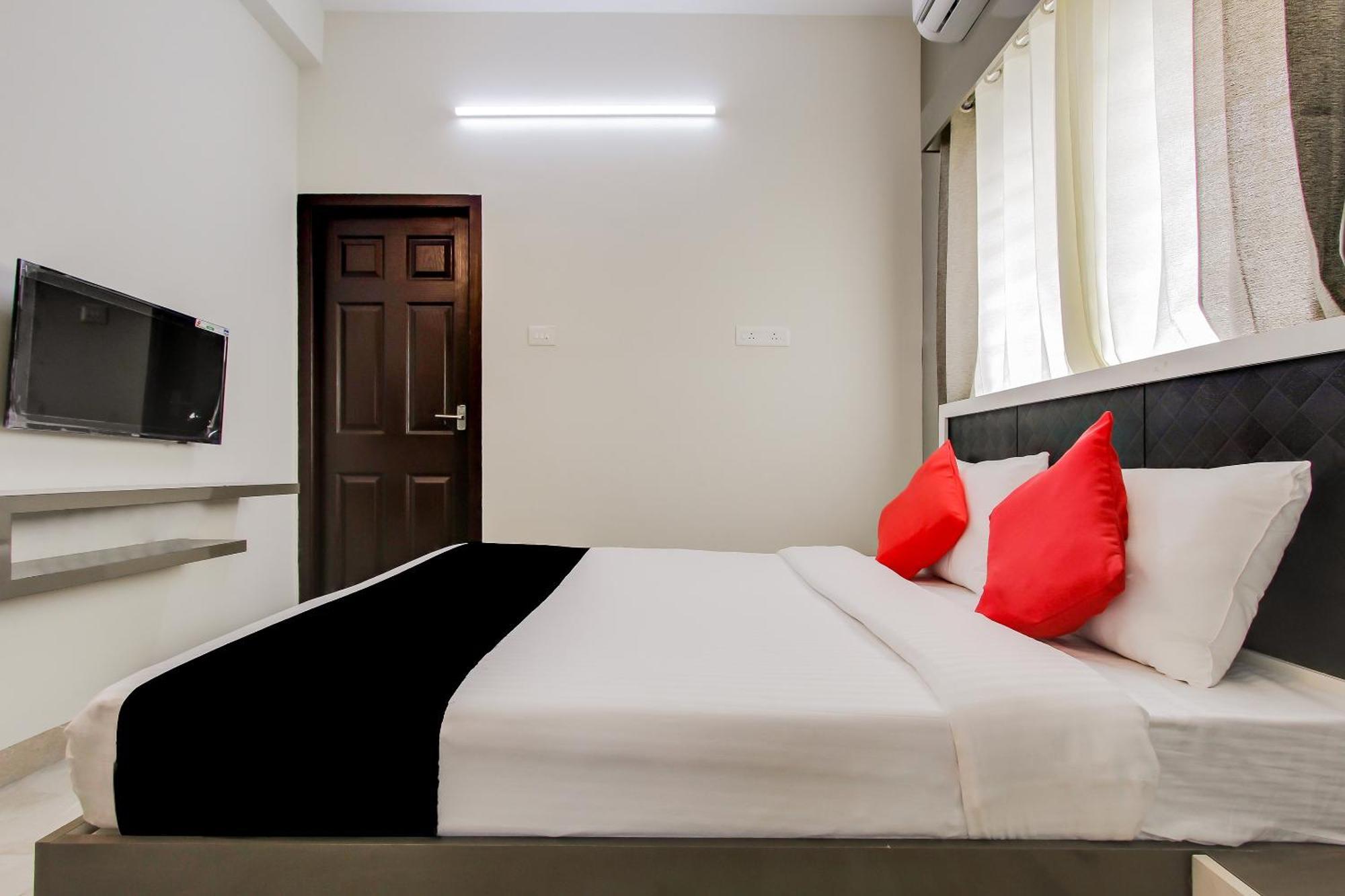 Capital O New Paradise Inn Irugur Dış mekan fotoğraf